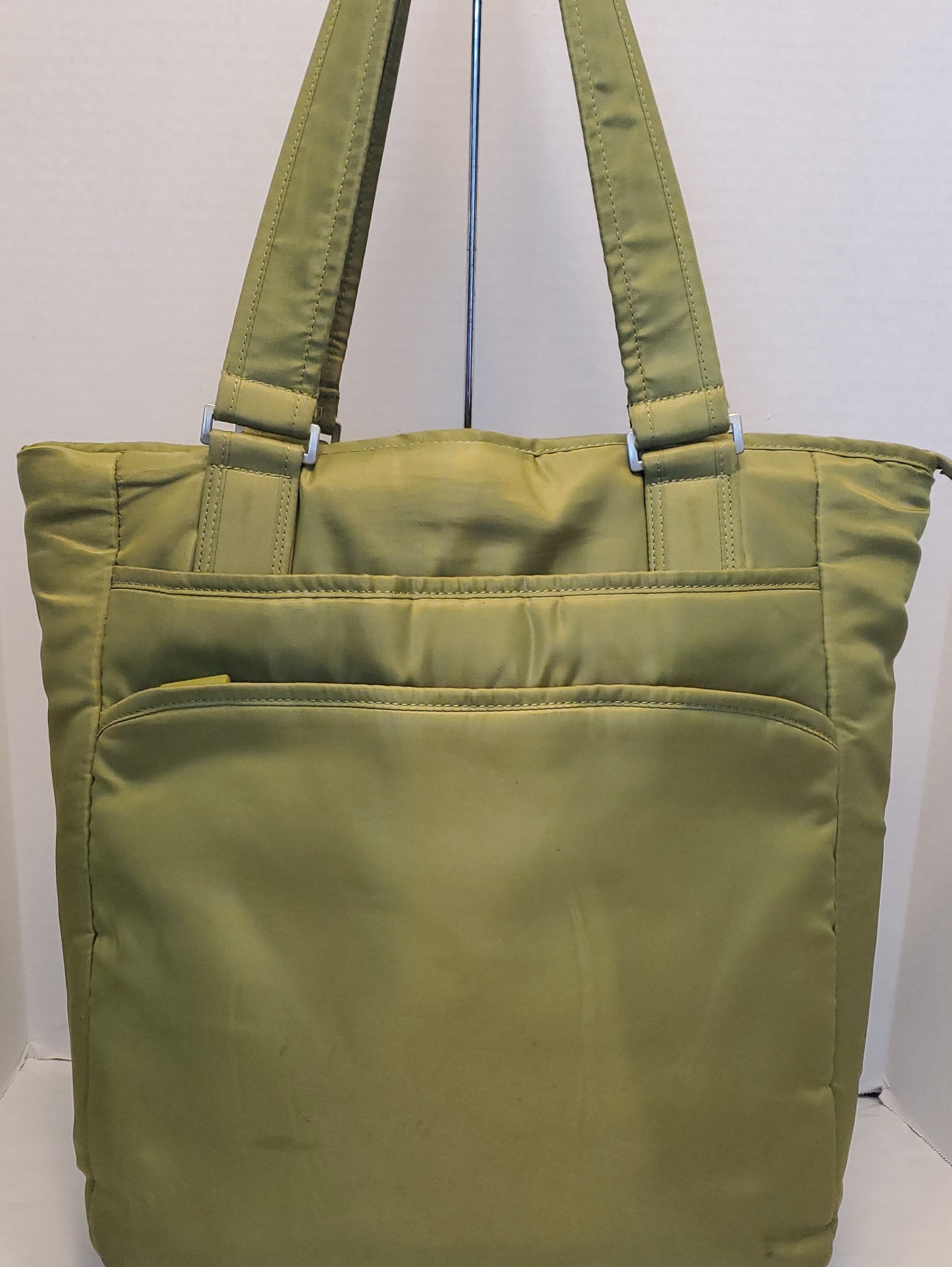 Lug Olive Green Women's Tote Bag